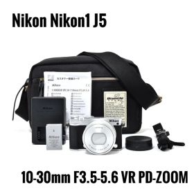 ニコン Nikon Nikon1 J5 10-30mm F3.5-5.6 VR