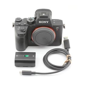 SONY(ソニー) フルサイズ ミラーレス一眼カメラ α7RIII ボディ(レンズなし) ブラック ILCE-7RM3A