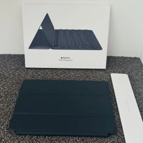 【美品】iPad Smart Keyboard A1829 フォリオ
