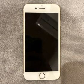 Apple iPhone 7 ゴールド
