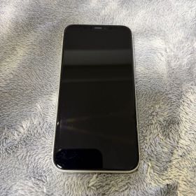 Apple iPhone 11 ホワイト （SIMロック解除済み）