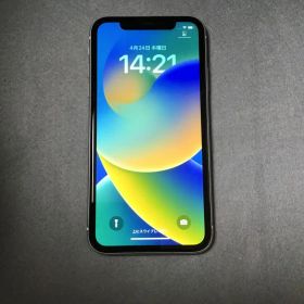 超美品 国内版 SIMフリー iPhone11 64GB ホワイト色