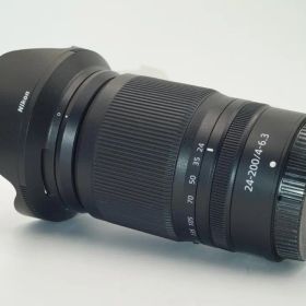 極美品 Nikon Z 24-200mm f/4-6.3 VRレンズ