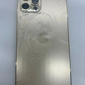 【ジャンク】iPhone12Pro 256GB ゴールド 裏面割れ