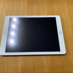 iPad Wi-Fi 32GB 2017年 MP2G2J/A [シルバー]