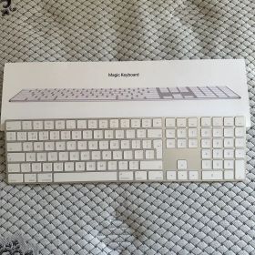 Apple Magic Keyboard テンキー付き UK配列