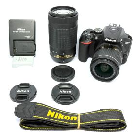 ⭐️Nikon D5600 デジタル一眼レフカメラ ダブルズームキット⭐️