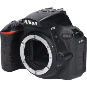 Ｄ５６００