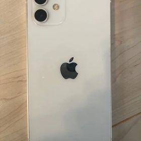 Apple iPhone 12ホワイト 箱ケーブル付き