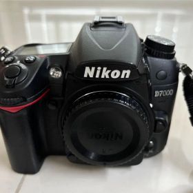 【Sale】デジタル一眼レフカメラ 本体Nikon D7000