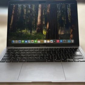 MacBook Air 13inch M1 8GB