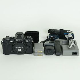 【中古】OLYMPUS オリンパス OM-D E-M5 ブラック ミラーレス一眼カメラ オリンパス（OLYMPUS） OLYMPUS OM-D E-M5 ブラック ボディ 良品 動作
