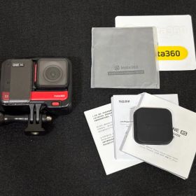 Insta360 ONE RS 4K EDITION レンズカバー付き