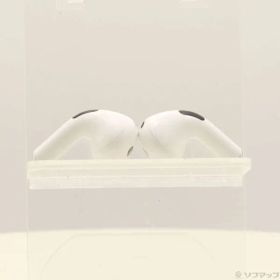 ソフマップ 〔中古品〕 AirPods Pro 第2世代【196】