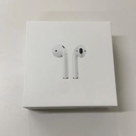 Apple AirPods 第2世代 with Charging Case MV7N2J/A K447-1