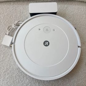 ルンバ コンボ エッセンシャル 掃除機＆床拭き ホワイト Y011260