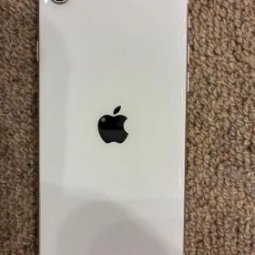 iPhone SE3 第三世代 64GB