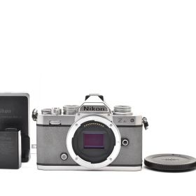 【返品保証】★極上美品★ニコン Nikon Zfc ボディ プレミアムエクステリア ナチュラルグレー 《ショット数:1,098回》★ L746#7509