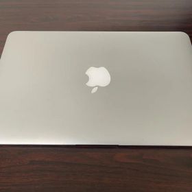 Macbook Air 11インチ Early2015 i7 8GB 512GB
