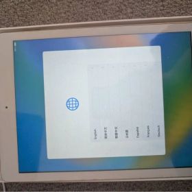 ゴールド iPad 9.7インチ ジャンク 週末値下げ!