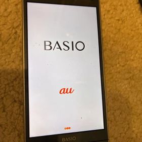 BASIO3 中古 2,950円 | ネット最安値の価格比較 プライスランク