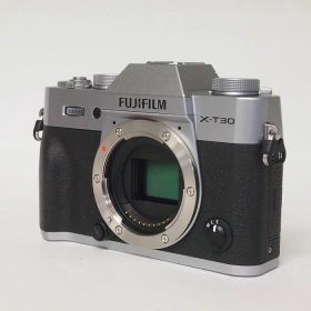 【中古】 (フジフイルム) FUJIFILM X-T30III ボディ シルバー【中古カメラ デジタル一眼】 ランク：AB