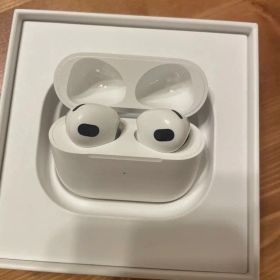 AirPods 第3世代 MME73J/A 新品 5,748円 | ネット最安値の価格比較