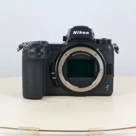 【中古】 (ニコン) Nikon Z 6 ボディ【中古カメラ デジタル一眼】 ランク：AB