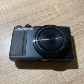 0080 OLYMPUS STYLUS XZ-10 ブラック デジカメ 動作確認済み【ネ】