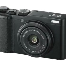 【中古】富士フイルム(FUJIFILM) デジタルカメラ XF10 ブラック ブラック XF10-B カメラ 中古 人気 おすすめ 高画質
