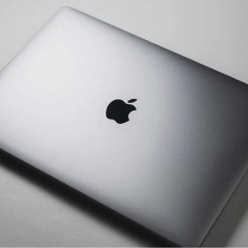 Apple MacBook Air M1 8GB 256GB スペースグレー