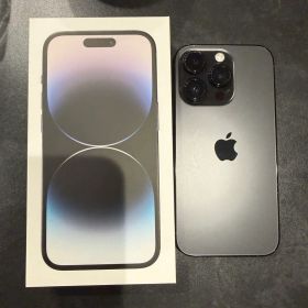 Apple iPhone 14 Pro 本体