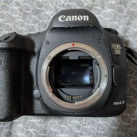 Canon EOS 5D Mark III デジタル一眼レフ