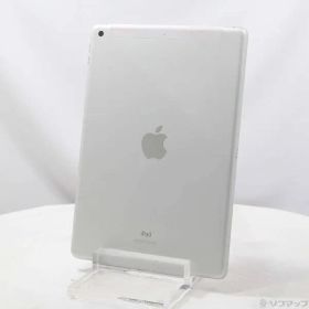 ソフマップ 〔中古品〕 iPad 第7世代 32GB シルバー MW6C2J／A docomoロック解除SIMフリー【198】