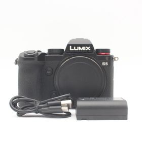 パナソニック(Panasonic)のPanasonic LUMIX DC-S5 ボディ ブラック(コンパクトデジタルカメラ)