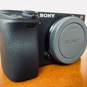 極美品 シャッター回数31回 SONY α6400 ボディ 元箱あり