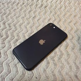 Apple iPhone SE 第3世代64GB ミッドナイト③