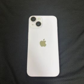 Apple iPhone 14 本体 光の当たり方で白く見えますがパープル色です