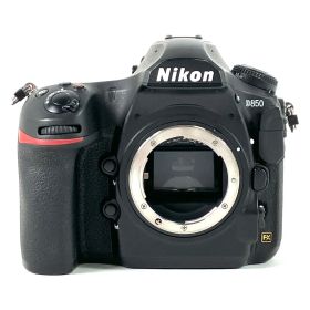 ニコン Nikon D850 ボディ デジタル 一眼レフカメラ 【中古】