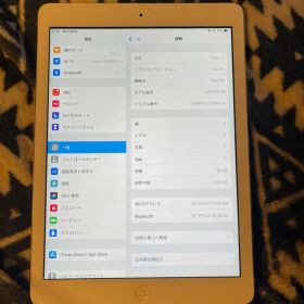 Apple iPad Air 16GB シルバー