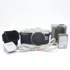 6265ショット！液晶フィルムにて保護あり・■美品■ OLYMPUS E-PL7 ボディ シルバー