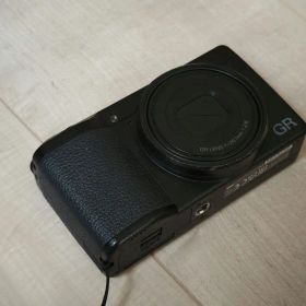RICOH GR IIIx