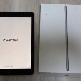 iPad 第6世代 128GB Wi-Fiモデル 付属品あり