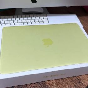 MacBook Neo 13インチ A18 Pro 256GB 2026年モデル