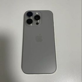 Apple iPhone 16 Pro ナチュラルチタニウム 本体