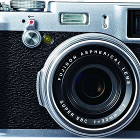 【中古】FUJIFILM デジタルカメラ X100S F FX-X100S当店保証30日間 人気モデル 高画質 売れ筋