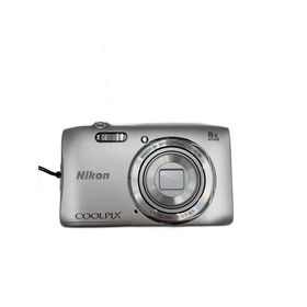 Nikon◆デジタルカメラ COOLPIX S3600 [クリスタルシルバー]//