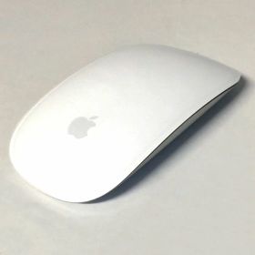 【中古】 Apple Magic Mouse 2 MLA02J/A (A1657) 周辺機器 / 発売時期2015年〜