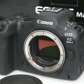 【中古】【美品】キヤノン EOS R5 Mark II ボディ（センサー清掃済） CA01-R5062-3W4 Canon RFマウント フルサイズ 5軸手ブレ補正 EVF 中古