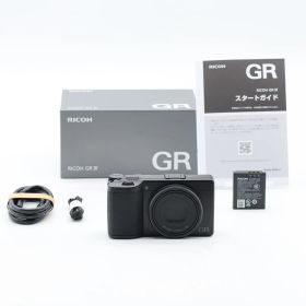 RICOH GR IV｜APS-C 高画質コンパクトデジタルカメラ｜GRレンズ搭載・スナップ撮影向け リコー【中古】